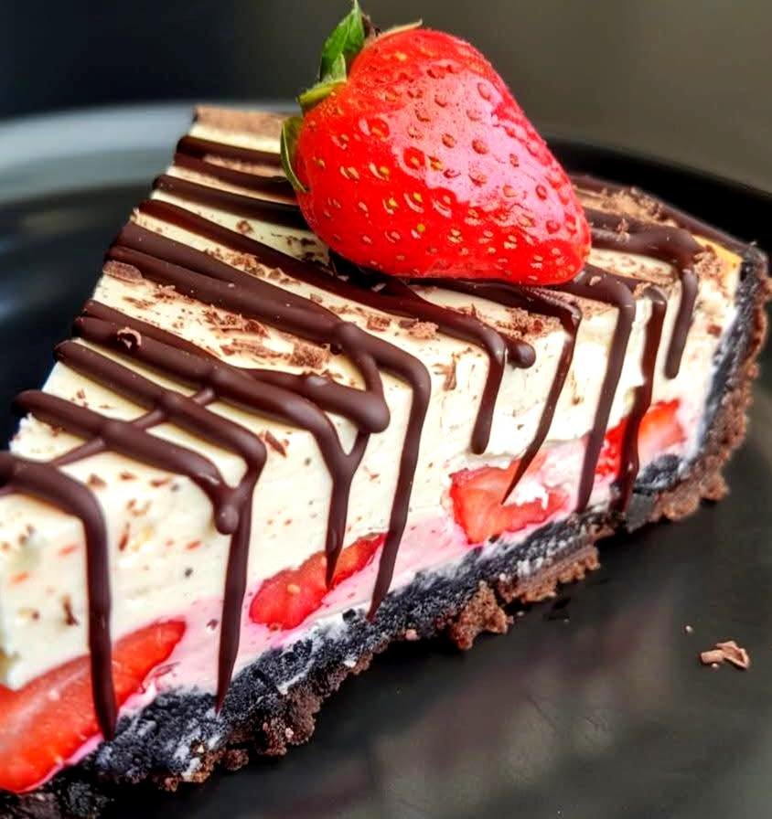 Chocolate-Covered Strawberry Cheesecake
