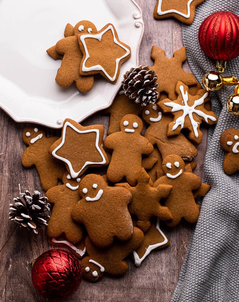 GINGERBREAD COOKIES